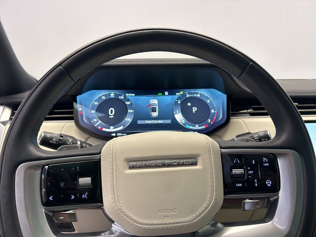 Thumbnail: 2023 Land Rover Range Rover - 13