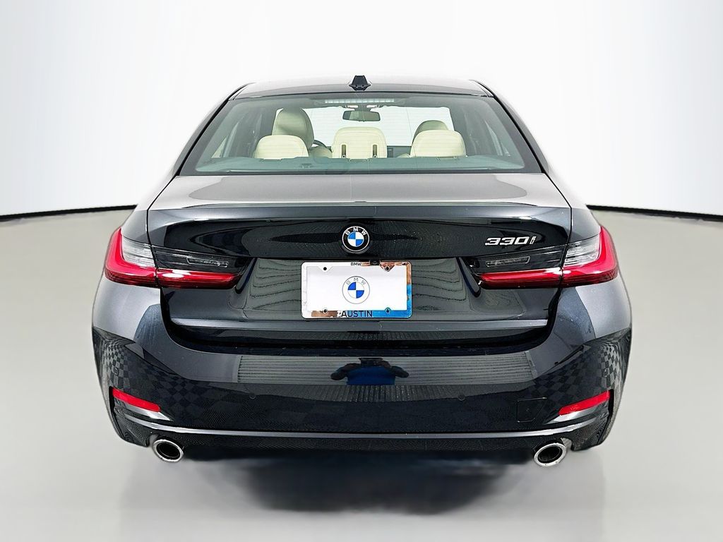 Thumbnail: 2025 BMW 3 Series - 6