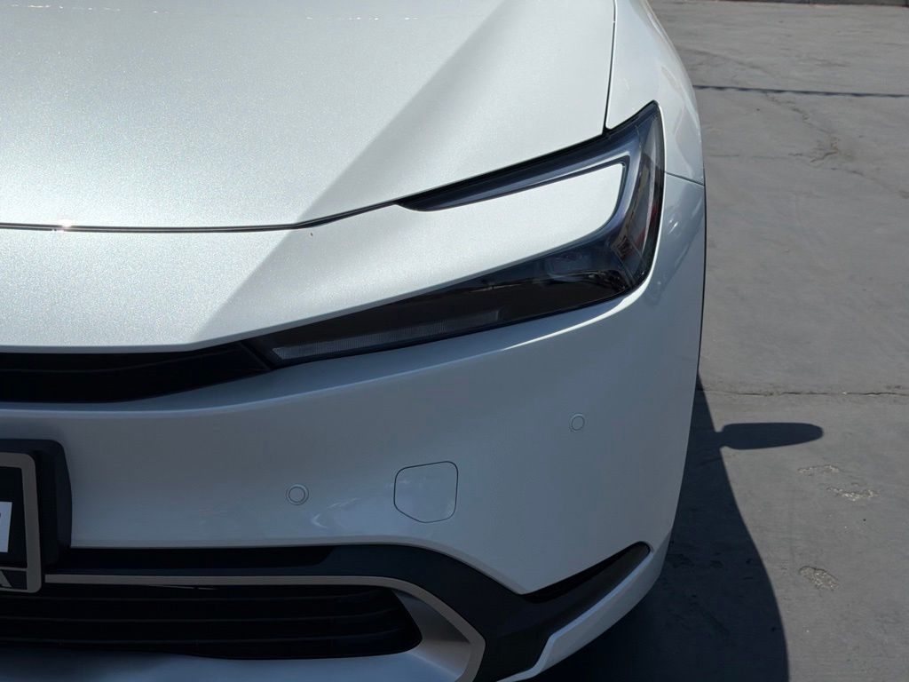 New 2026 Toyota Prius Plug-in Hybrid Hatchback