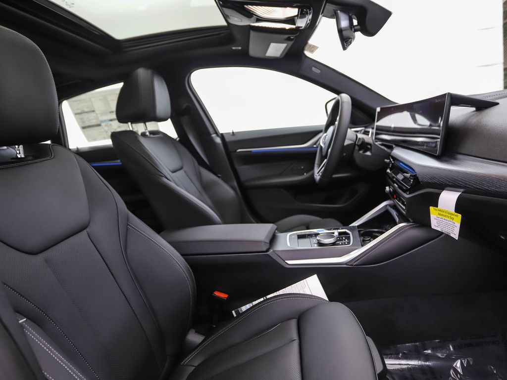 2025 BMW i4 xDrive40 28