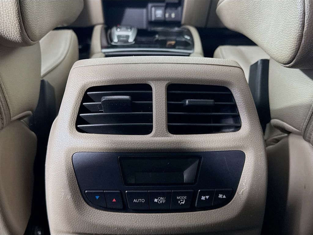 Used Car 2017 Honda Pilot  Touring For Sale Under $20,000 In Austin, Texas