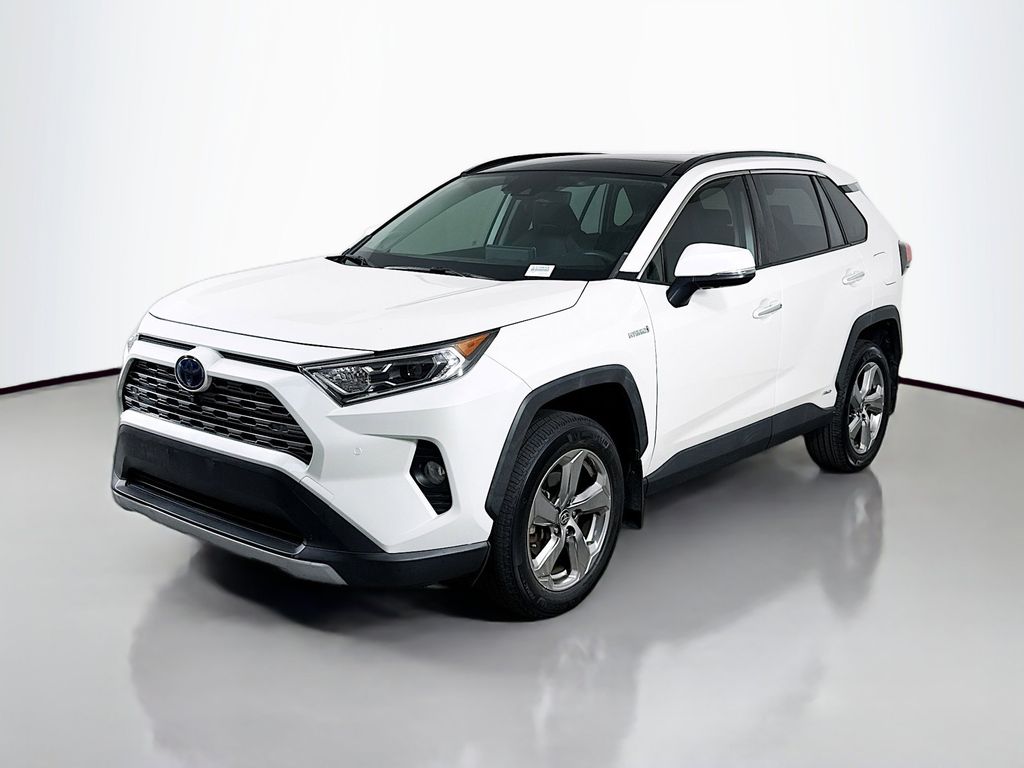 Thumbnail: 2020 Toyota RAV4 - 1
