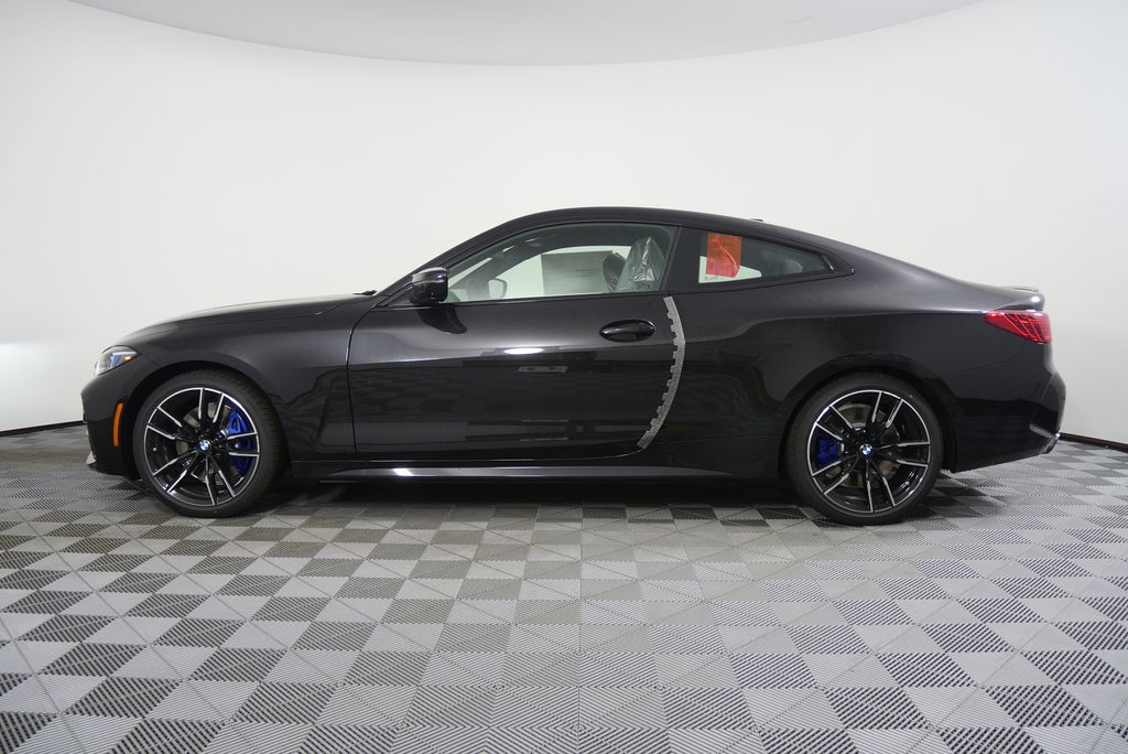 Thumbnail: 2026 BMW 4 Series - 6