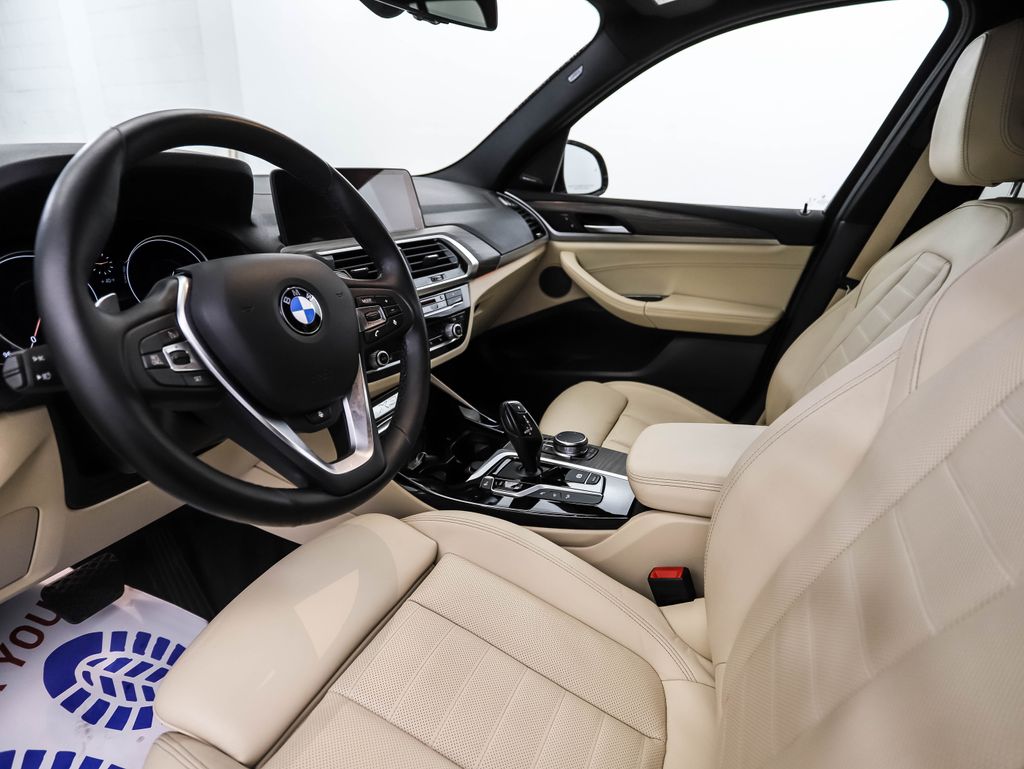 Thumbnail: 2019 BMW X3 - 10
