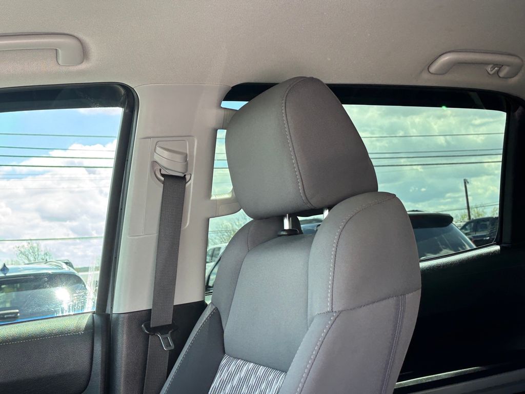 Used Car 2019 Toyota Tundra  Sr5 For Sale Under $40,000 In Austin, Texas