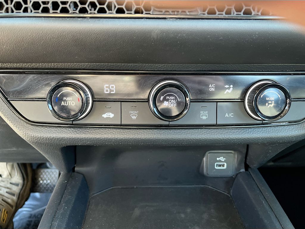 Used 2024 Gray Honda LX image 15