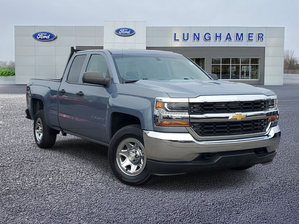 Slate Gray Metallic 2016 Chevrolet Silverado 1500 Pickup Truck Four-Wheel Drive 6-Speed Automatic Overdrive