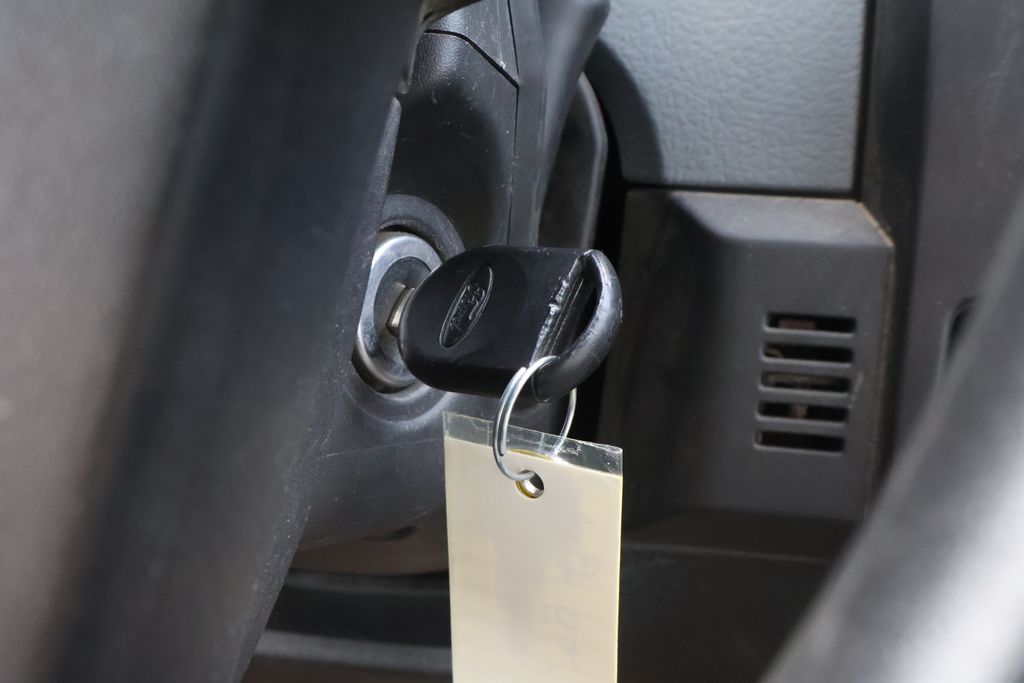 Thumbnail: 2013 Ford F-150 - 21