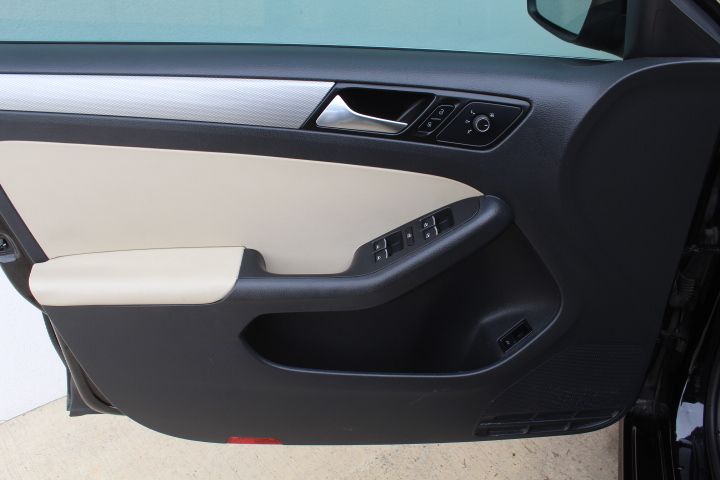 Used Car 2015 Volkswagen Jetta  For Sale Under $12,000 In Georgetown, Texas