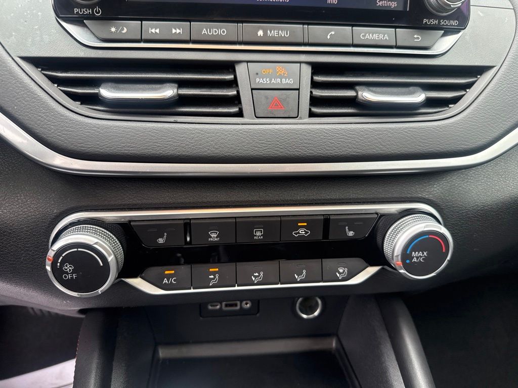 2022 Nissan Altima 2.0 SR Gray at Bob Ruth Ford