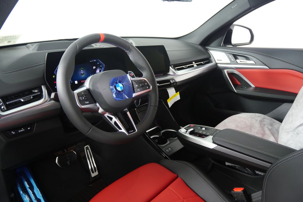 Thumbnail: 2025 BMW X2 - 13
