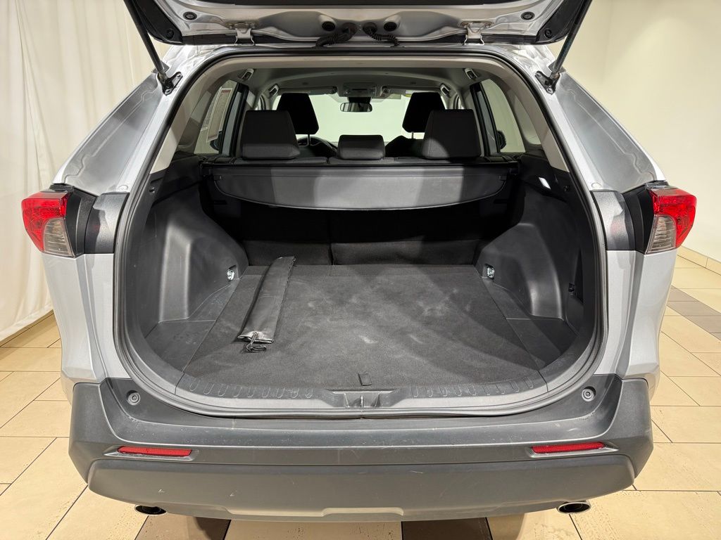 Thumbnail: 2025 Toyota RAV4 - 11