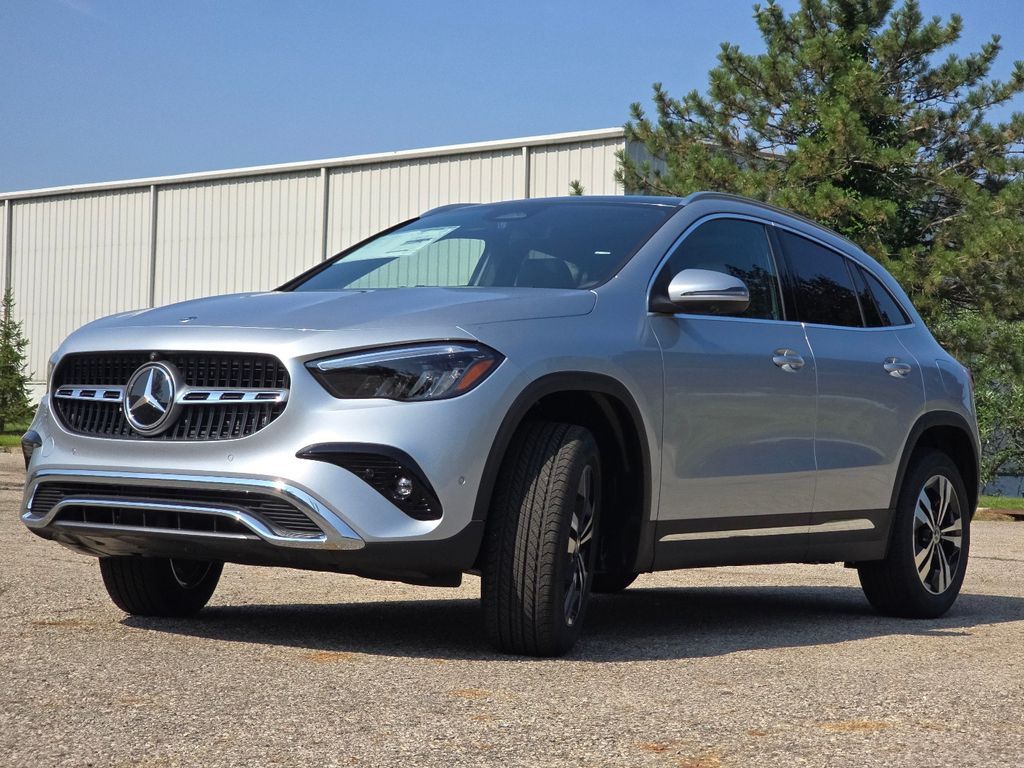 New 2026 Silver Mercedes-Benz GLA 250 image 12