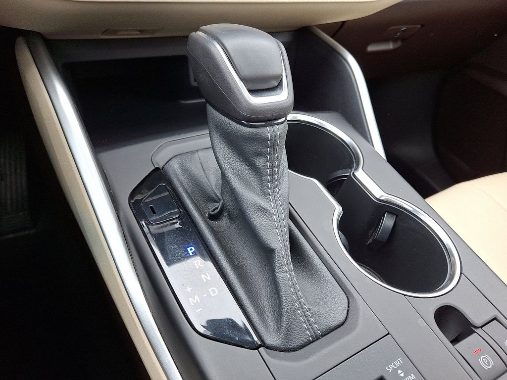 2022 Toyota Highlander XLE 15