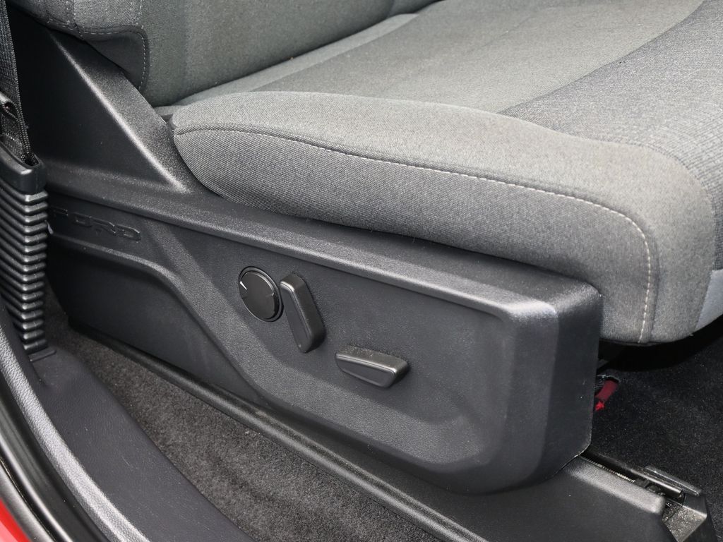 Used 2024 Red Metallic Ford XLT image 57