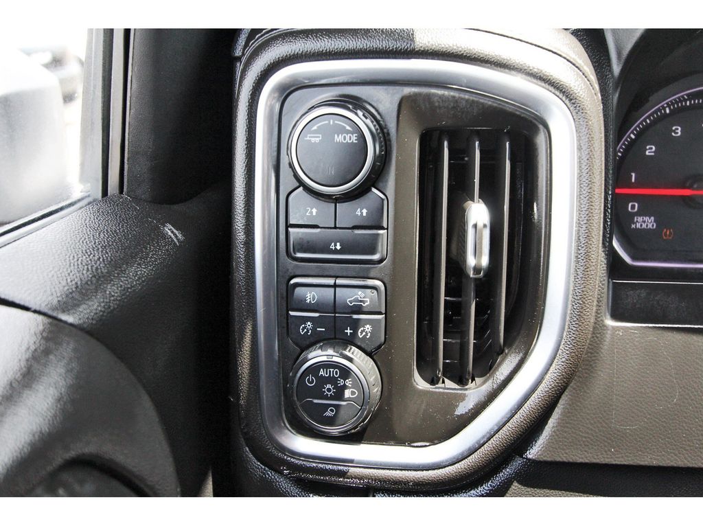 2020 Chevrolet Silverado 2500HD LT White at Traditions Chevrolet
