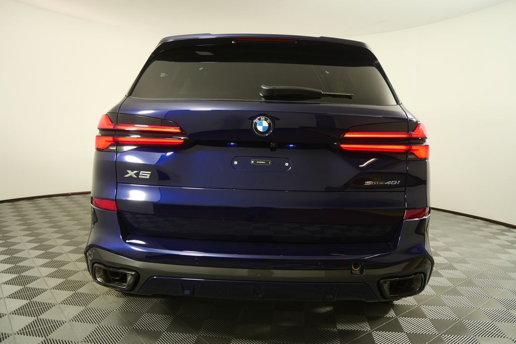 Thumbnail: 2026 BMW X5 - 5
