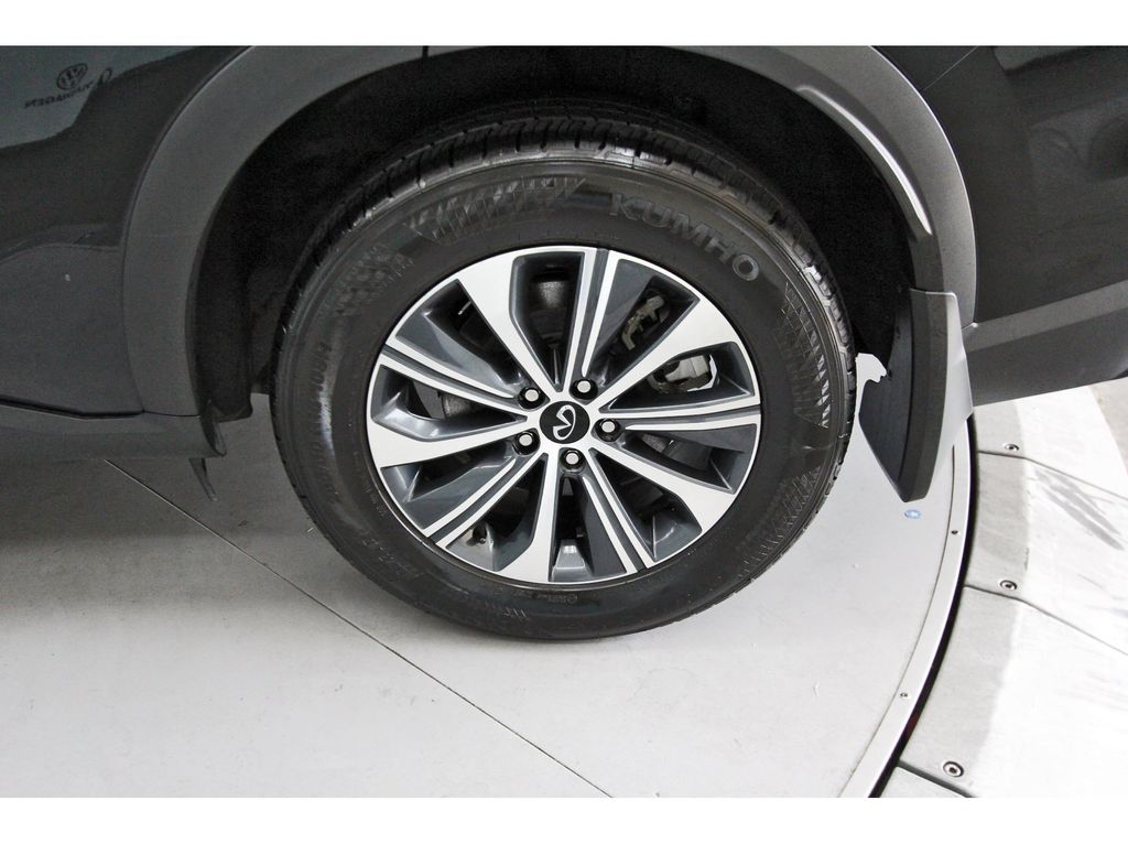 2025 INFINITI QX60 PURE Black at Central Houston Nissan