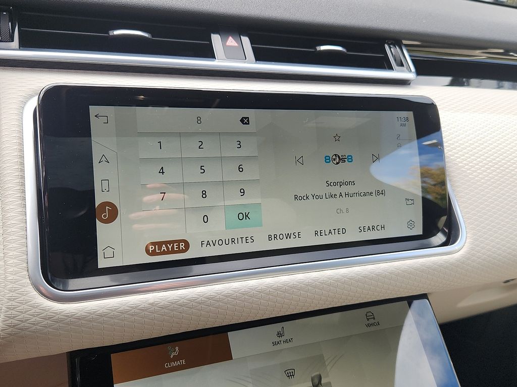 Thumbnail: 2022 Land Rover Range Rover Velar - 18