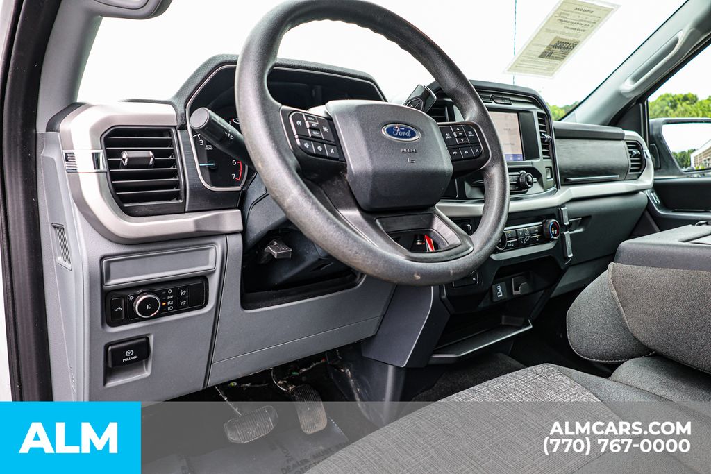 Used 2023 White Ford XLT image 25