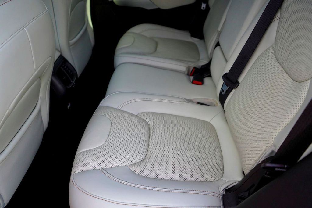 Used Car 2016 Jeep Cherokee  Overland For Sale Under $10,000 In Taylor, Texas