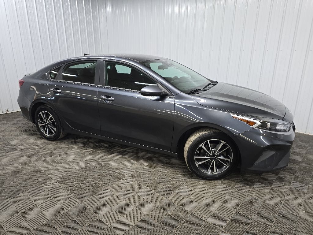 2023 Kia Forte LXS FWD