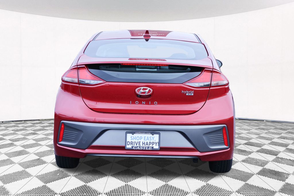 2022 Hyundai Ioniq Hybrid Blue 10