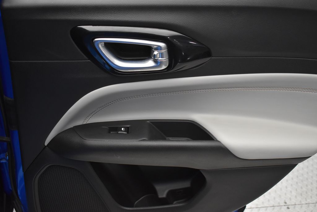 Thumbnail: 2025 Jeep Compass - 30