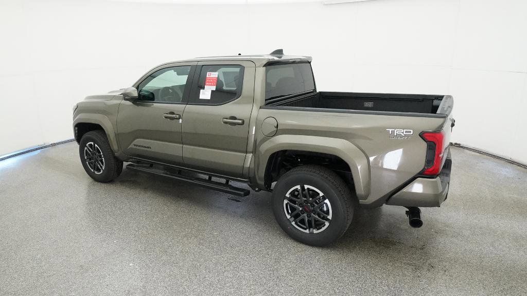 Thumbnail: 2025 Toyota Tacoma - 18