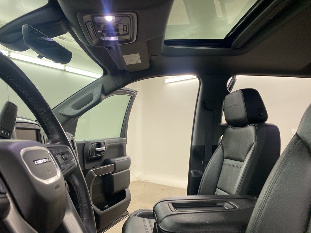 2020 GMC Sierra 1500 Denali photo