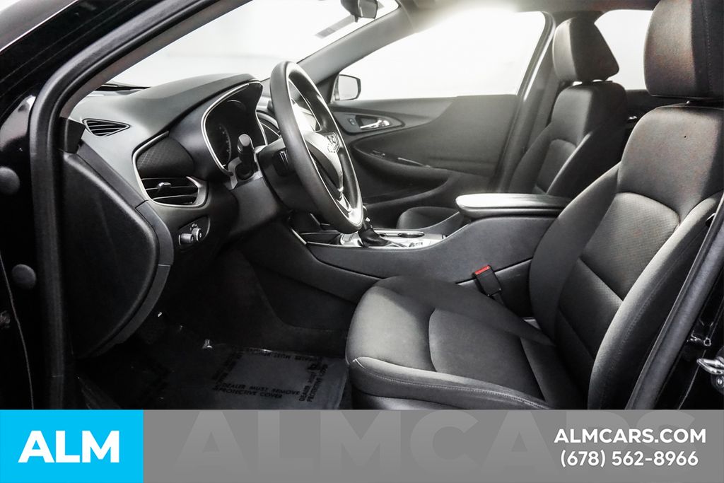 Used 2025 Black Chevrolet LT image 16