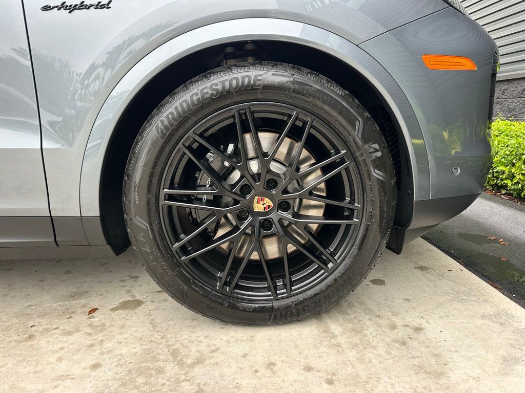 Thumbnail: 2026 Porsche  - 15