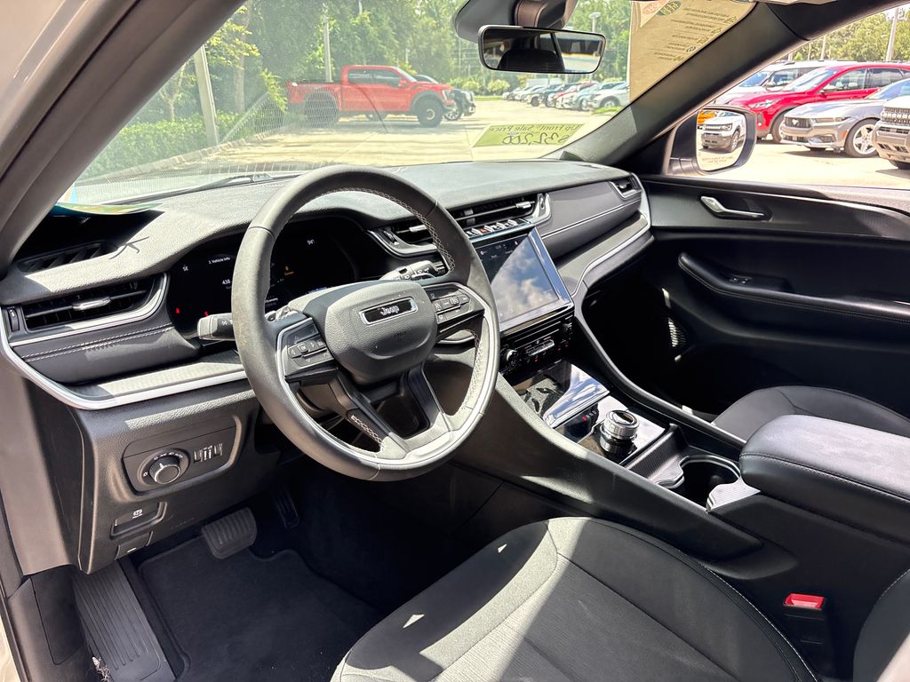 Certified Used 2025 Silver Jeep Laredo image 6