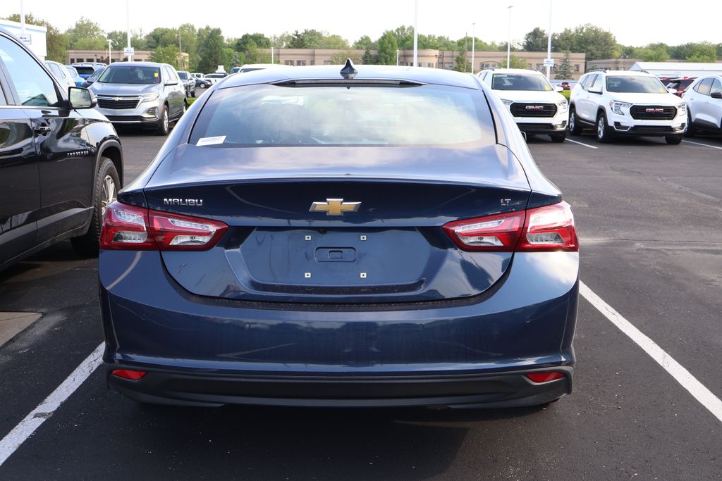 2020 Chevrolet Malibu LT 9