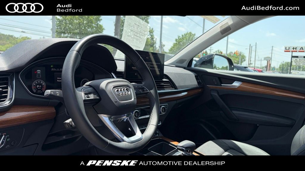 Thumbnail: 2023 Audi Q5 - 13