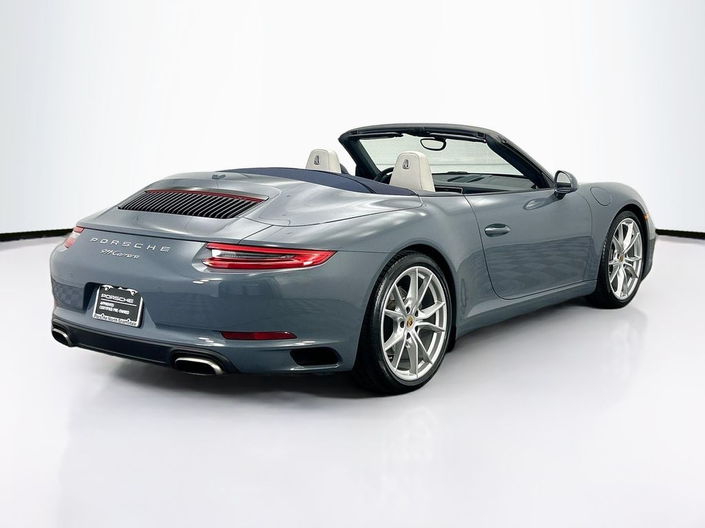 Thumbnail: 2017 Porsche 911 - 7