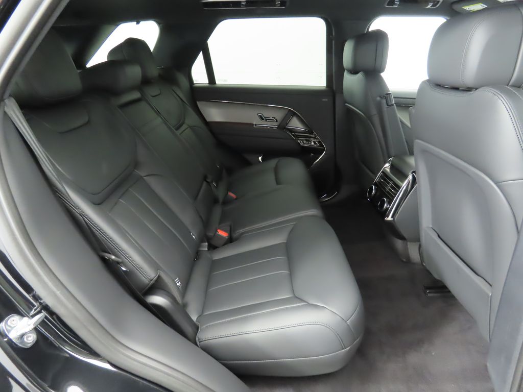 2025 Land Rover Range Rover Sport Dynamic 22