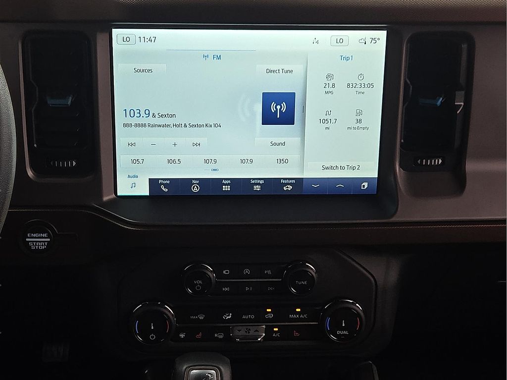 2022 Ford Bronco 2-Door Outer Banks - Photo 11