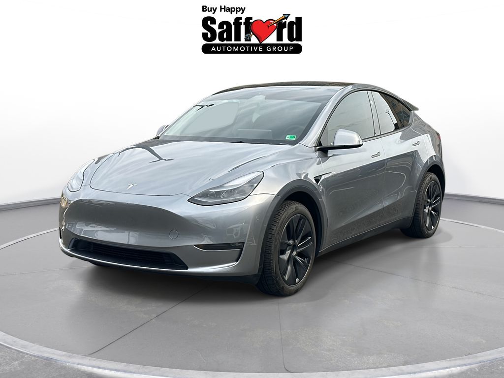 2025 Tesla Model Y Long Range AWD