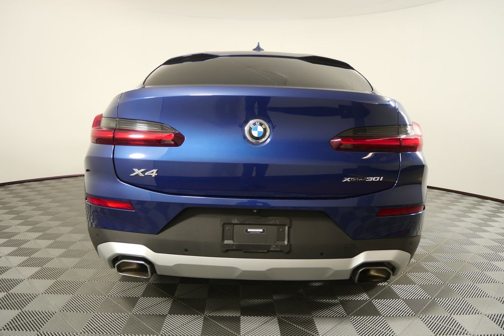 Thumbnail: 2023 BMW X4 - 4