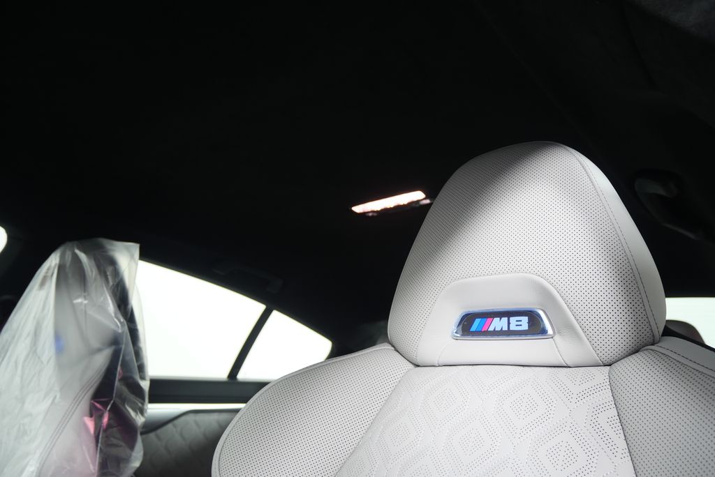 Thumbnail: 2025 BMW M8 - 14