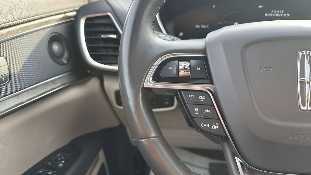 2020 Lincoln Nautilus