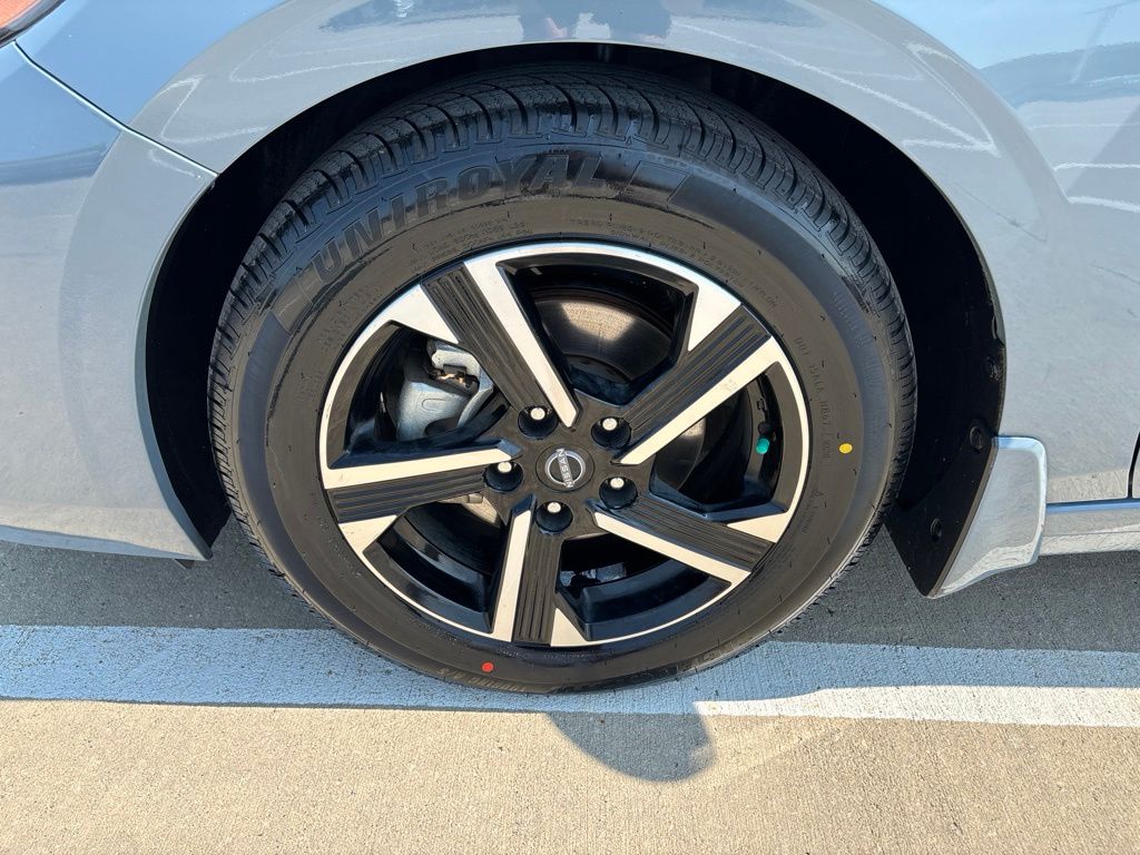Used 2025 Nissan Sentra Sedan