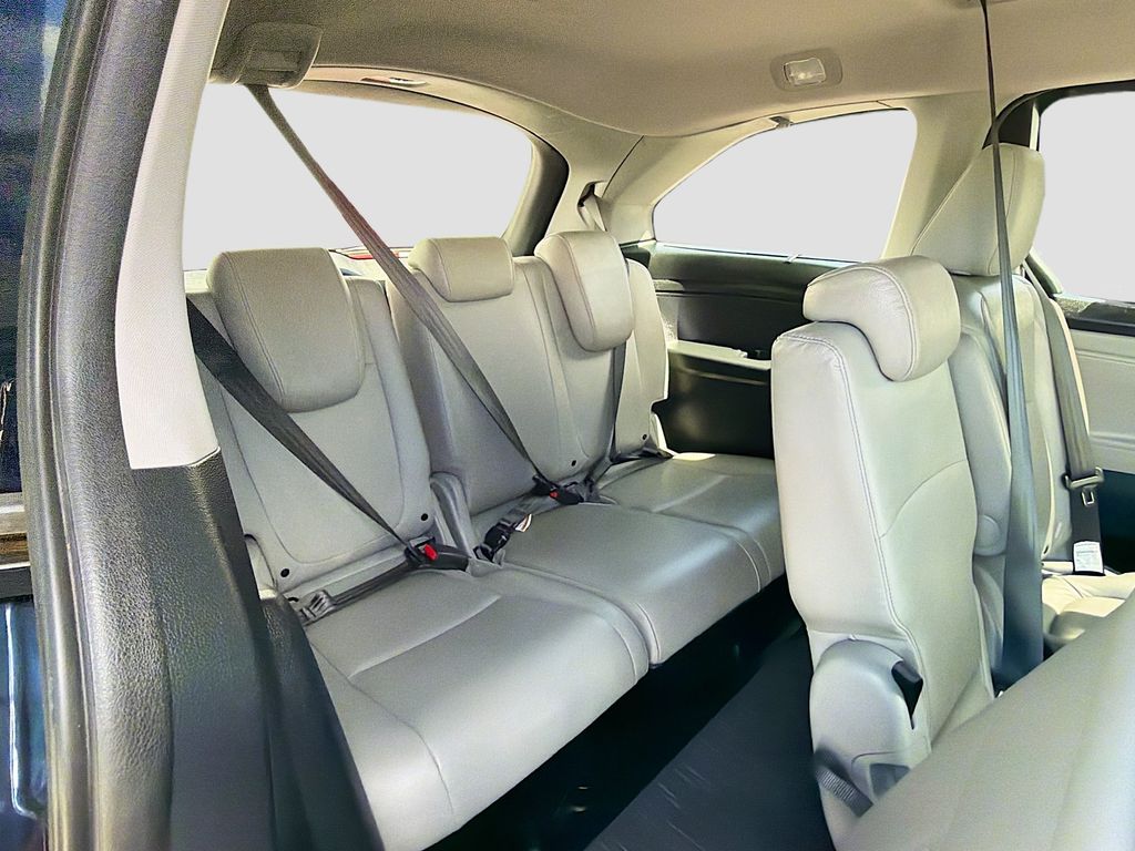 Used 2024 Blue Honda Touring image 28