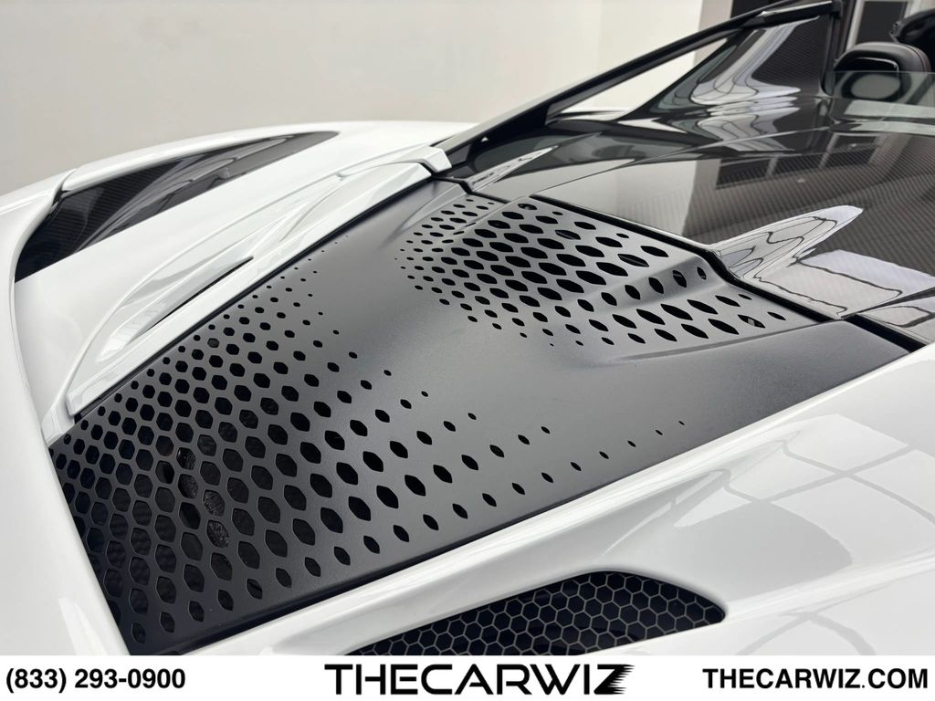 2024 McLaren 750S