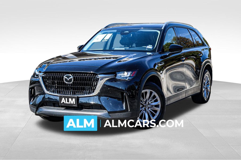 2025 Mazda CX-90 Preferred Package's photo