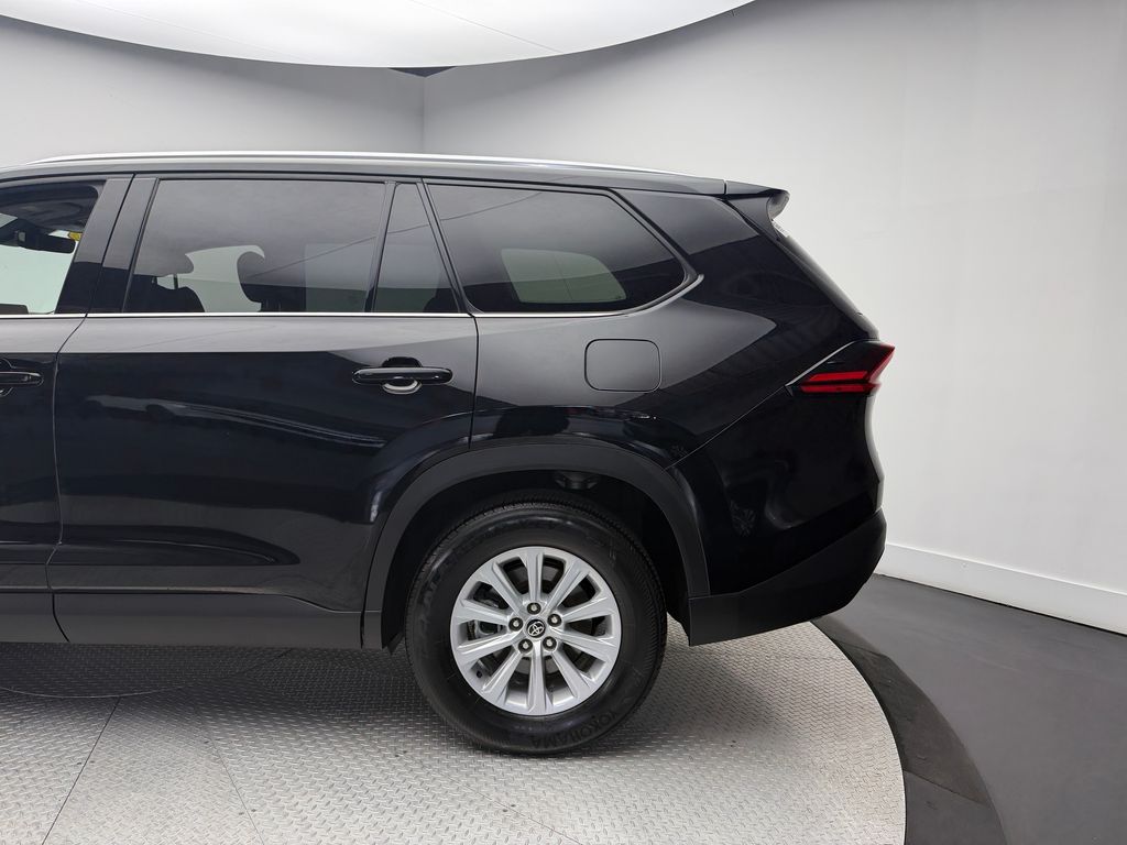 Thumbnail: 2025 Toyota Grand Highlander - 10