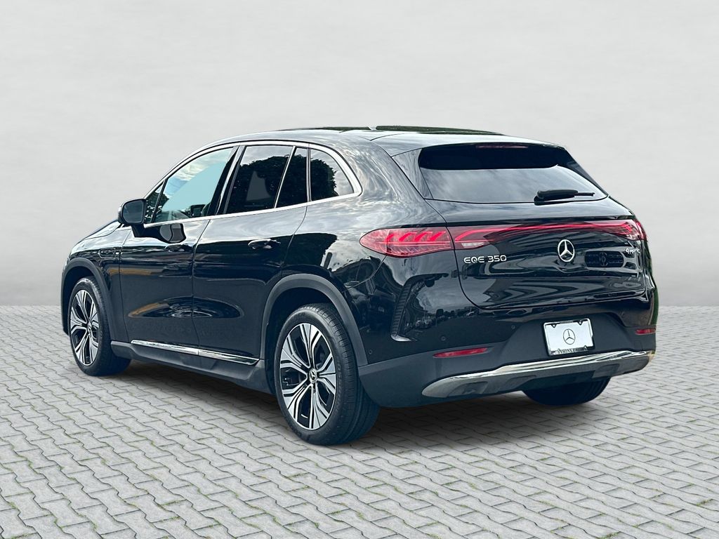 Thumbnail: 2023 Mercedes-Benz EQE - 7