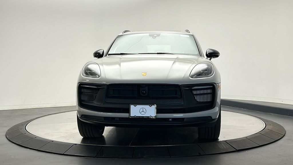 2022 Porsche Macan GTS 2