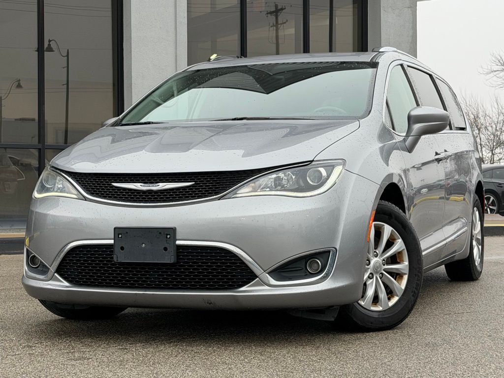 2019 Chrysler Pacifica Touring L FWD
